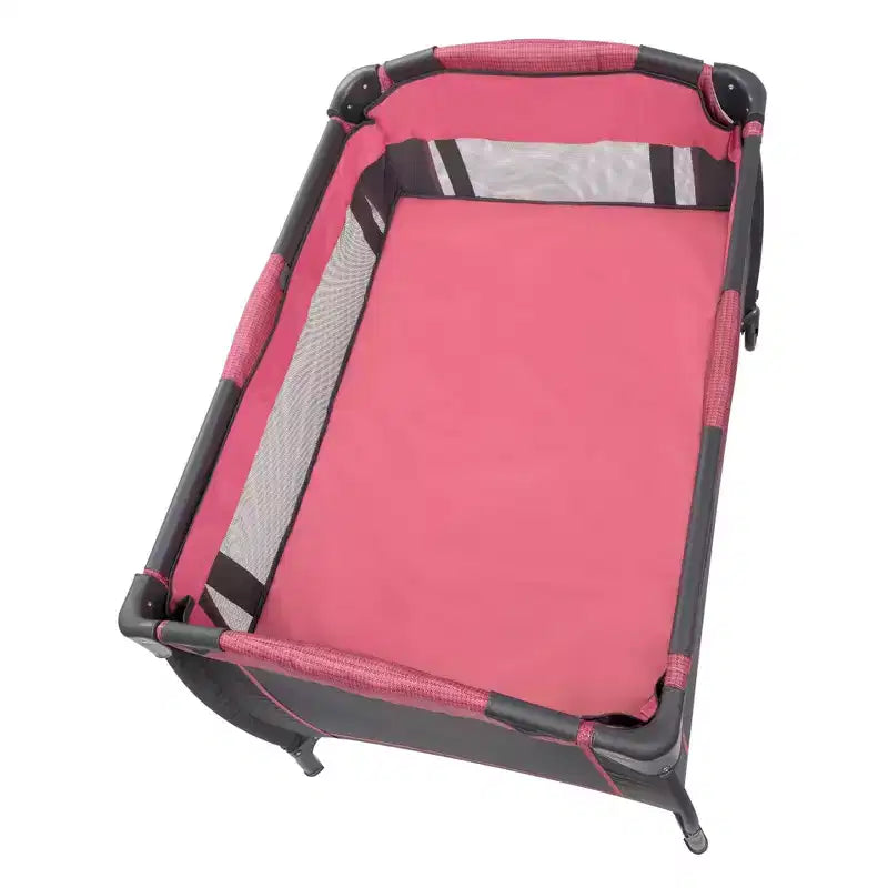 Baby Trend Lil Snooze Deluxe III Parc de jeu pour jumeaux - Cozy Berry : Matelas en mousse, Cadre en métal, Capacité de 13,6 kg