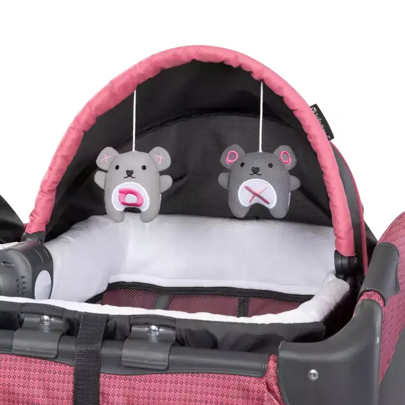 Baby Trend Lil Snooze Deluxe III Parc de jeu pour jumeaux - Cozy Berry : Matelas en mousse, Cadre en métal, Capacité de 13,6 kg