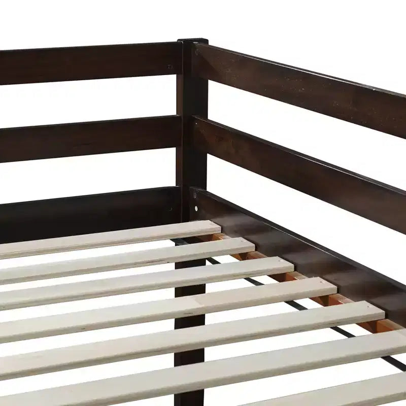 Whisen 77.3L x 43.8W Lit superposé jumeau en bois massif avec échelle, avec plate-forme de lattes renforcées