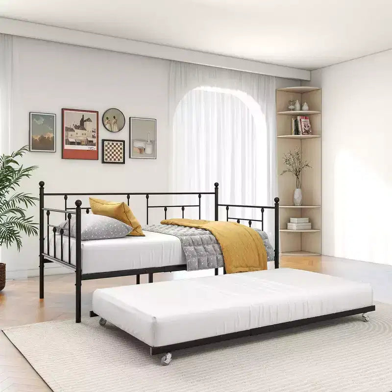 Lit de repos double victorien noir avec lit gigogne, canapé-lit pour chambre d'amis ou salon