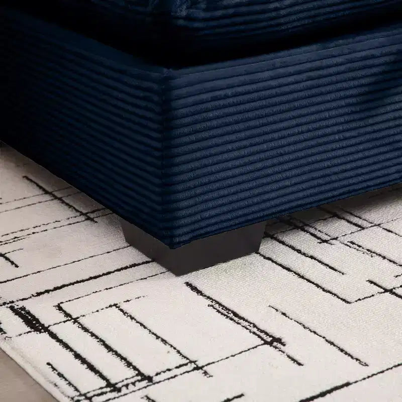 Canapé profond en velours côtelé beige : élégant et confortable pour la vie en appartement