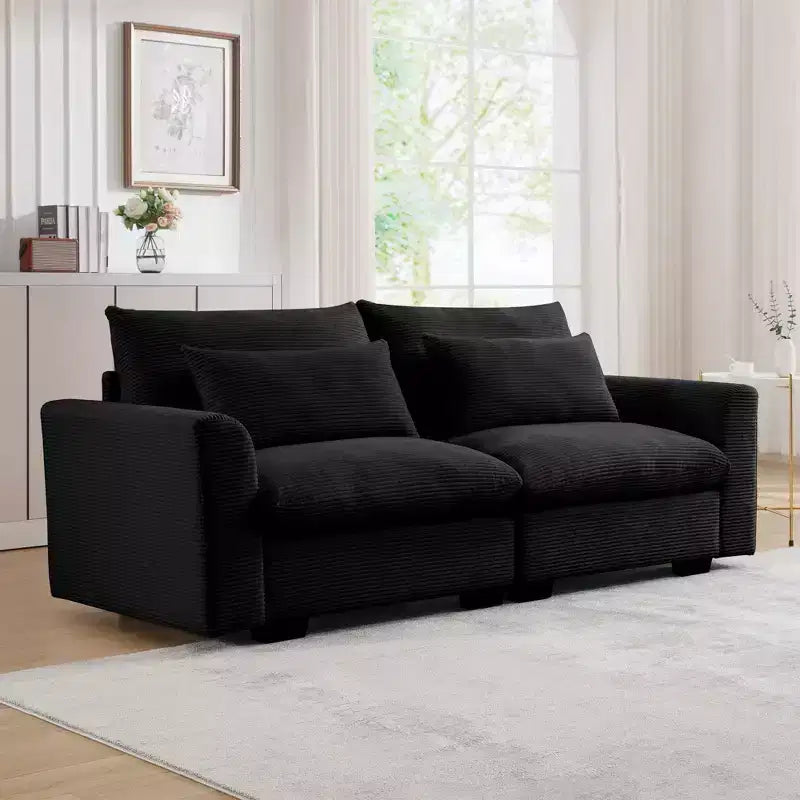 Canapé profond en velours côtelé beige : élégant et confortable pour la vie en appartement