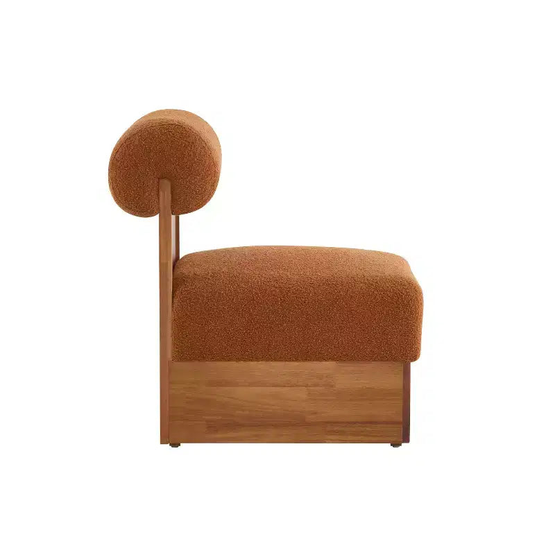 Fauteuil de salon moderne Vatros en bouclette avec cadre en bois massif et dossier roulé