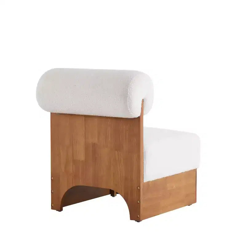 Fauteuil de salon moderne Vatros en bouclette avec cadre en bois massif et dossier roulé