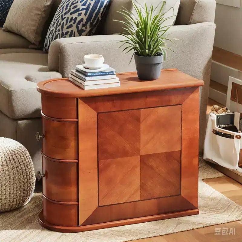 MAYEERTY Table d'appoint Vintage de 23,6 Pouces, Étroite et Peu Encombrante, Surface Imperméable Facile à Nettoyer pour Bureau à Domicile