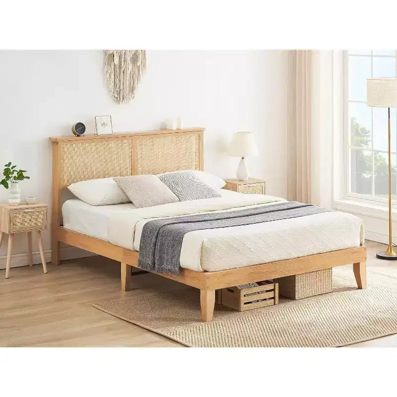 Cadre de lit double 12,4 pouces de luxe en bois massif avec tête de lit en rotin naturel, lumières LED, silencieux, sommier tapissier, pas besoin de sommier à ressorts