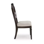 Signature Design by Ashley Lavinton Chaises de salle à manger traditionnelles rembourrées - Tan (Lot de 2)