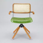 Chaise de salle à manger pivotante Art Leon en similicuir avec dossier en rotin et pieds en bois massif
