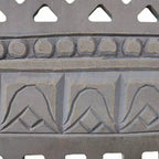 Paravent séparateur de pièce Royal Hampton à 3 panneaux pliant en bois de manguier avec motifs géométriques complexes découpés