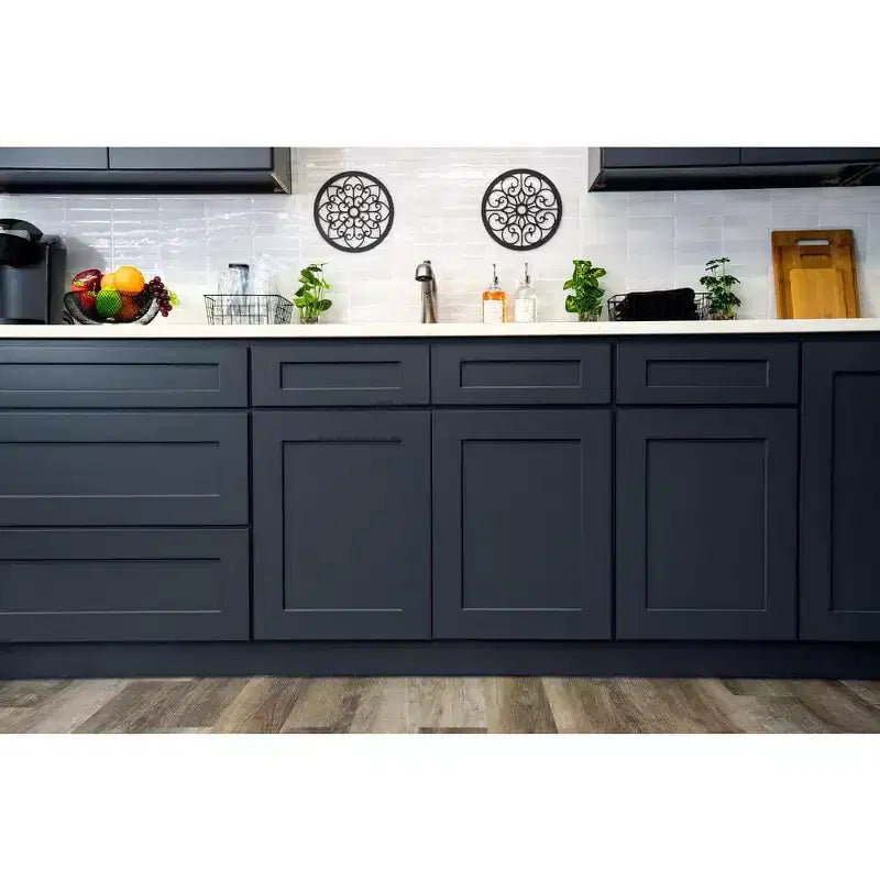 Meuble bas de cuisine CASAINC de 18 po L x 24 po P x 34,5 po H avec 3 tiroirs à fermeture amortie, armoires en contreplaqué prêtes à assembler