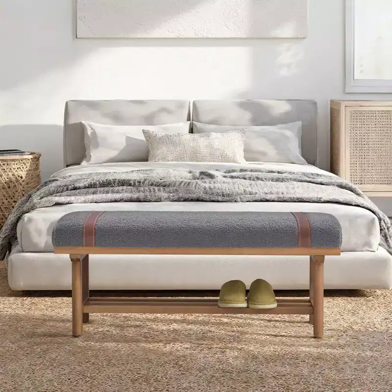 Banc rembourré en polaire Bekrvio 44 pouces – Cadre en bois massif, banc moderne du milieu du siècle avec sangles en PU pour salon, chambre à coucher
