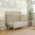 Lit de bébé convertible 4-en-1 Babyletto Palma Mid-Century avec kit de conversion pour lit de bambin