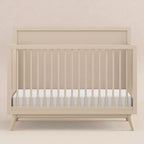 Lit de bébé convertible 4-en-1 Babyletto Palma Mid-Century avec kit de conversion pour lit de bambin