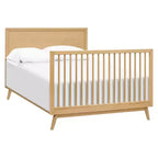 Lit de bébé convertible 4-en-1 Babyletto Palma Mid-Century avec kit de conversion pour lit de bambin
