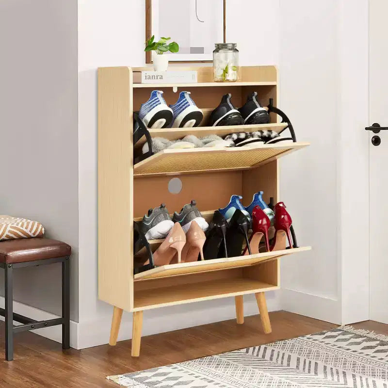 Meuble à chaussures dissimulable avec deux tiroirs pliables en osier, adapté aux couloirs ou aux passages, pouvant accueillir 12 à 15 paires de chaussures.