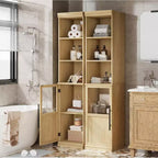 Meuble de salle de bain fin avec portes et étagères ouvertes, idéal pour les petits espaces. Ce meuble haut et étroit sur pied convient aux cuisines