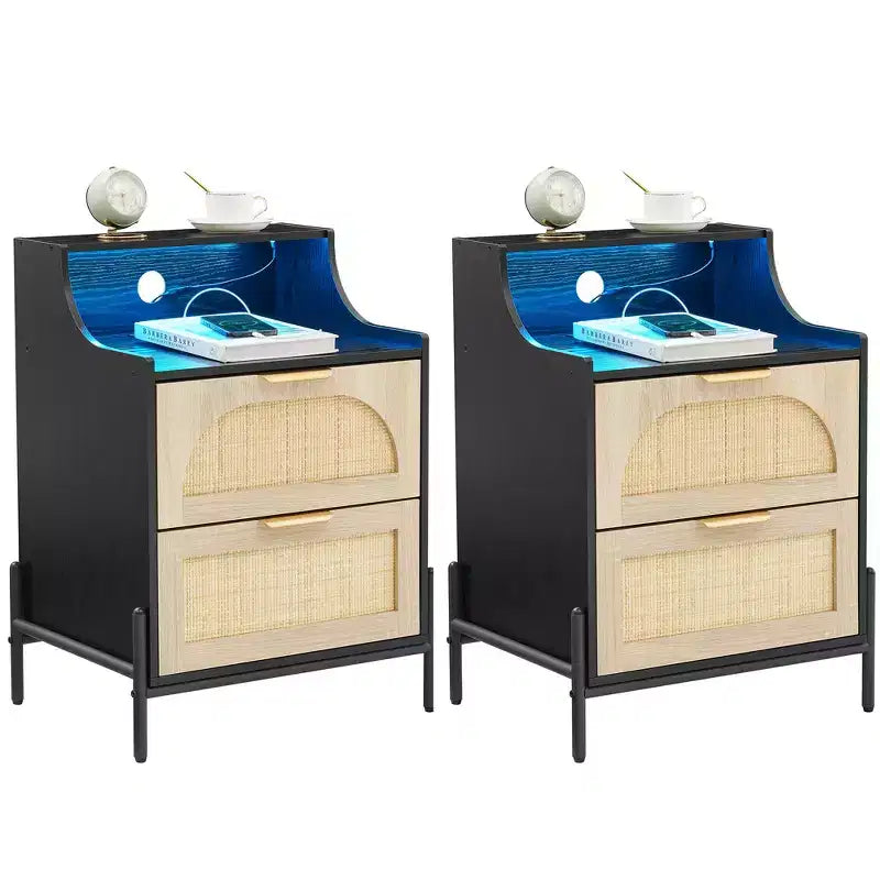Lot de 2 tables de chevet en rotin et bois – Table de nuit avec station de recharge, lumières LED, ports USB et prises, modernes pour chambre à coucher, salon