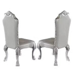 Lot de 2 chaises d'appoint Royal Hampton de 25 pouces, dossier incurvé, motifs défilants sculptés, blanches