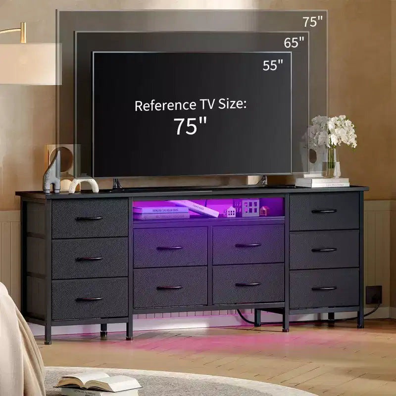 Meuble TV pour téléviseurs de 65, 70, 75 pouces, commode longue à 10 tiroirs avec prises de courant, lumières LED, meuble TV de 63 pouces avec tiroirs de rangement