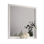Miroir de courtoisie Royal Hampton, cadre en bois blanc de style moderne de 39 pouces