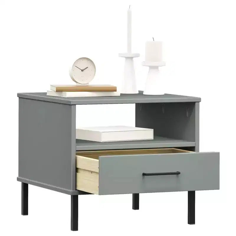 vidaXL Table de chevet de chambre à coucher avec pieds en métal Bois de pin massif OSLO