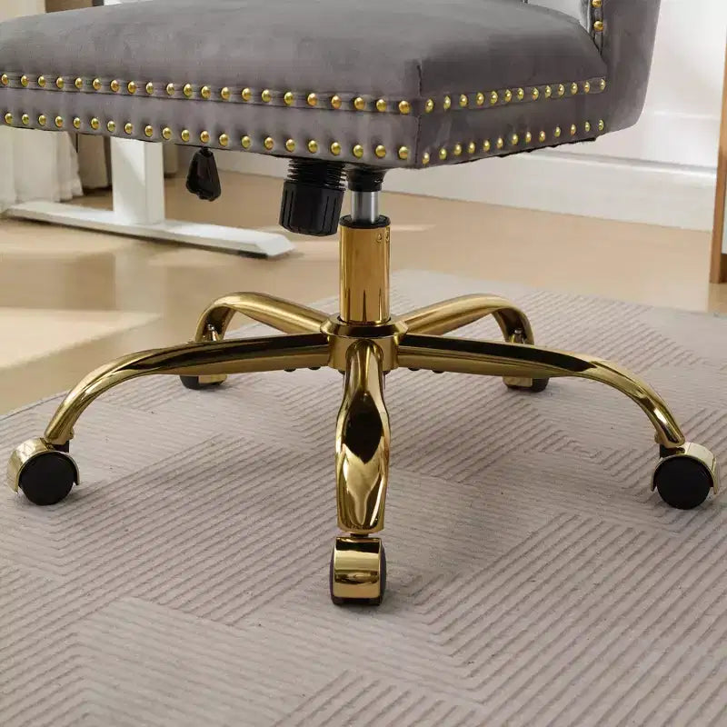 Chaise de bureau moderne pivotante TUYOHW avec dossier capitonné, chaise d'ordinateur en velours moelleux avec base en métal chromé, hauteur réglable de 19,7 à 22,4