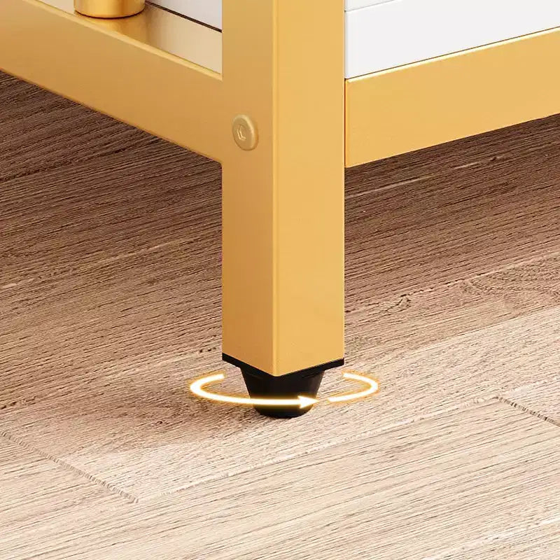 Étagère à livres dorée de 62 po avec 3 tiroirs et une porte, bibliothèque blanche et dorée à 4 niveaux avec cadre en métal, meuble de rangement sur pied pour bureau et salon