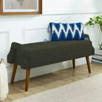 Banc moderne avec coussin moelleux, accoudoirs géométriques et pieds en bois massifIdéal pour les salons, les chambres et les entrées