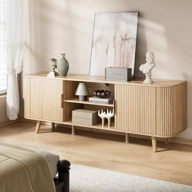 Meuble TV à porte tambour de 55 pouces, meuble média en bois de chêne pour TV de 65 pouces, console moderne du milieu du siècle avec bords incurvés et étagères ouvertes