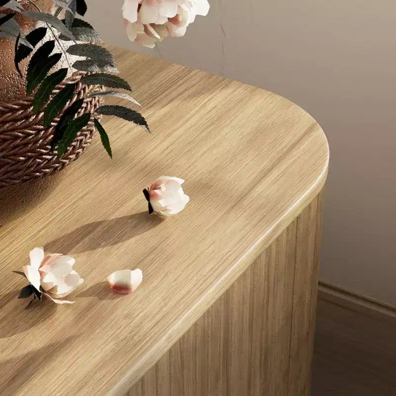 Meuble TV à porte tambour de 55 pouces, meuble média en bois de chêne pour TV de 65 pouces, console moderne du milieu du siècle avec bords incurvés et étagères ouvertes