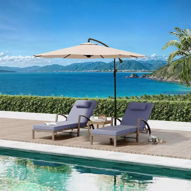 Chaises longues de jardin en rotin, transats de patio inclinables et réglables 5 positions, avec accoudoirs, coussins, oreillers et roulettes