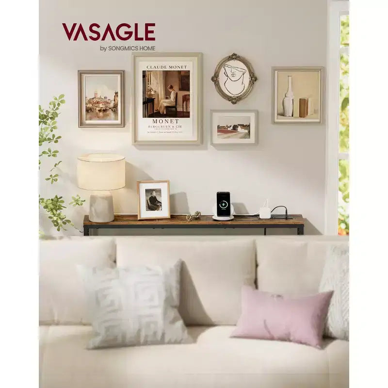 VASAGLE Console Table avec Prise Électrique, Table d'appoint Slim pour Canapé, 15 x 100 x 80 cm, 1 Crochet, Montage Facile, Marron Rustique et Noir Encre