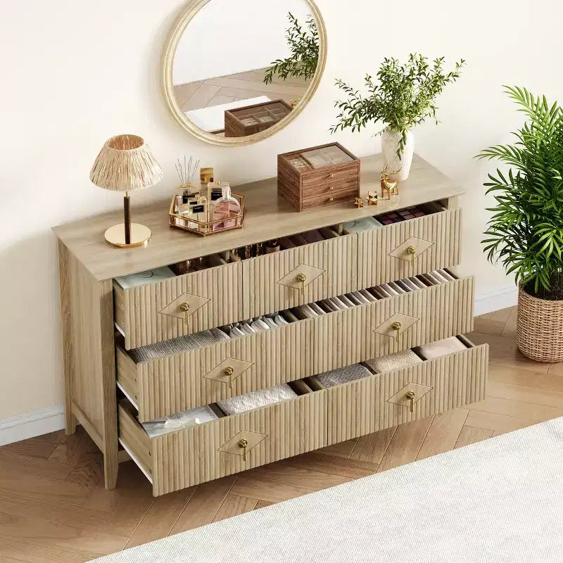 Commode moderne de 137 cm de large à 7 tiroirs avec poignées métalliques, commode en bois et meuble de rangement pour chambre, salon et entrée