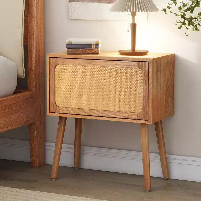 Table de chevet Whisen en rotin avec tiroir basculant et compartiments cachés, pieds hauts pour chambre et salon