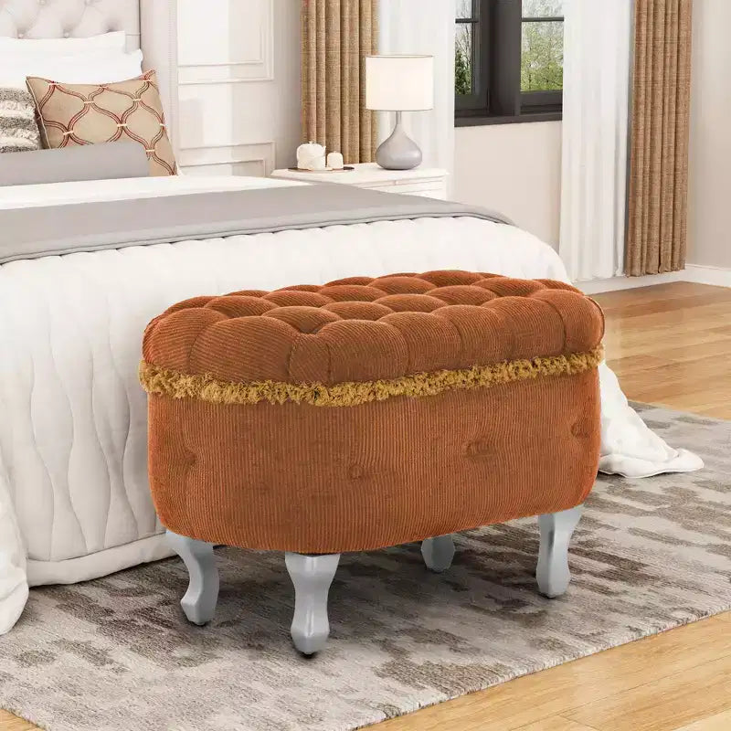 Banc de rangement capitonné Whisen 29,5'' avec détails à pompons, revêtement en tissu doux pour chambre et entrée