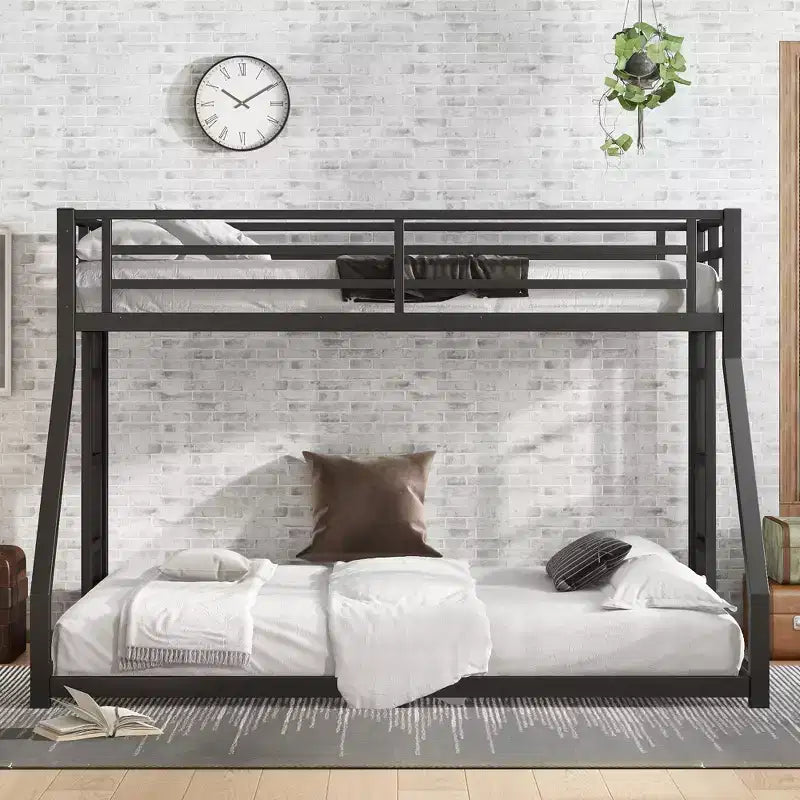 Bellemave Lit superposé double XL sur queen en métal avec échelles latérales doubles, cadre robuste, silencieux, pas besoin de sommier tapissier, peu encombrant, noir