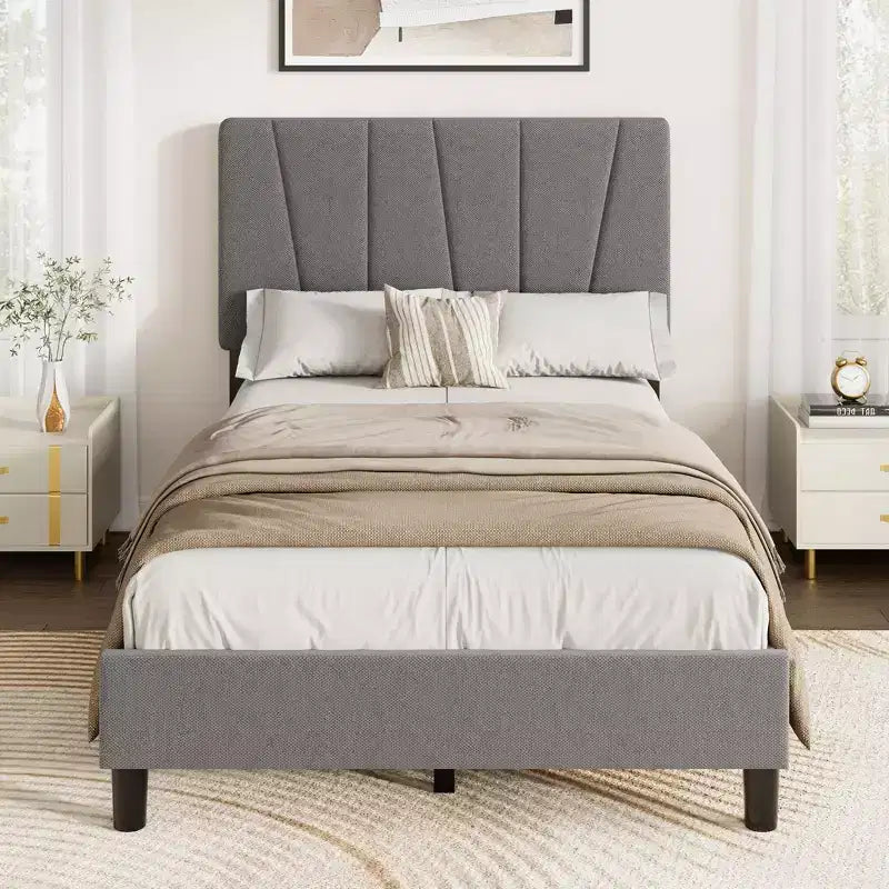 Cadre de lit plateforme simple pour enfants, tête de lit rembourrée en lin et support à lattes en bois, base de matelas silencieuse/aucun sommier tapissier requis