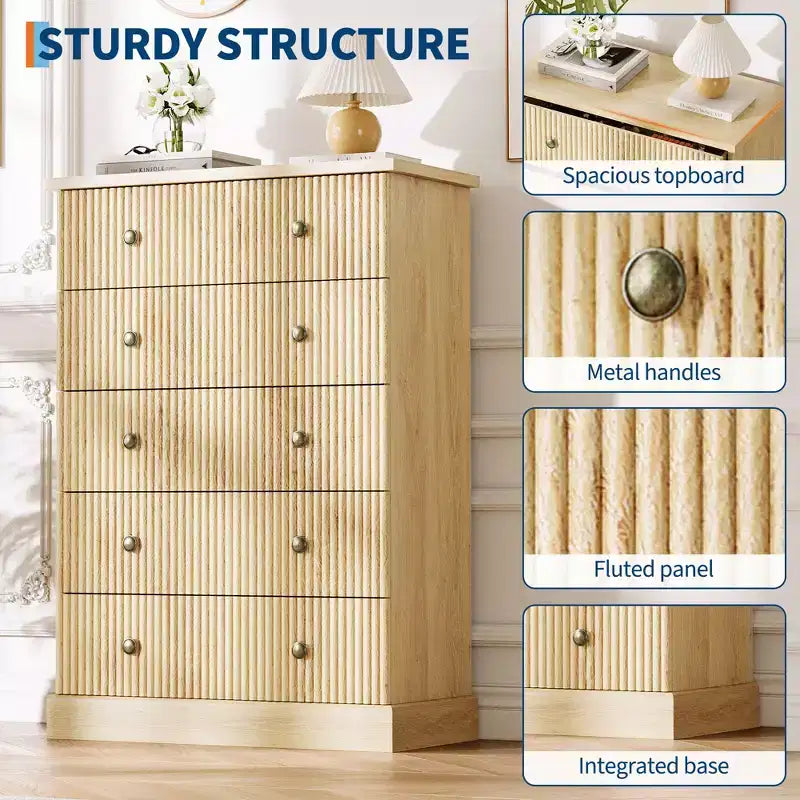 Commode haute 5 tiroirs peu encombrante pour chambre à coucher Commode verticale moderne, armoire de rangement spacieuse Finition bois blanc contemporain
