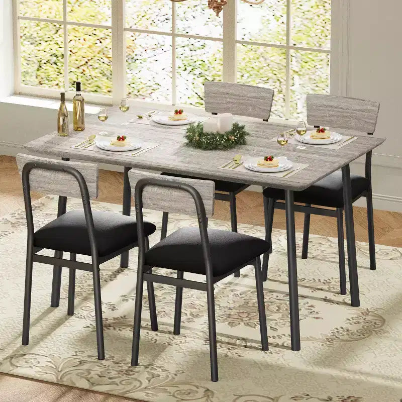 Ensemble Table à Manger Garvee pour 4 personnes avec bord biseauté et 4 chaises rembourréesEnsemble table et 4 chaises en bois pour salle à manger, cuisine, appartement
