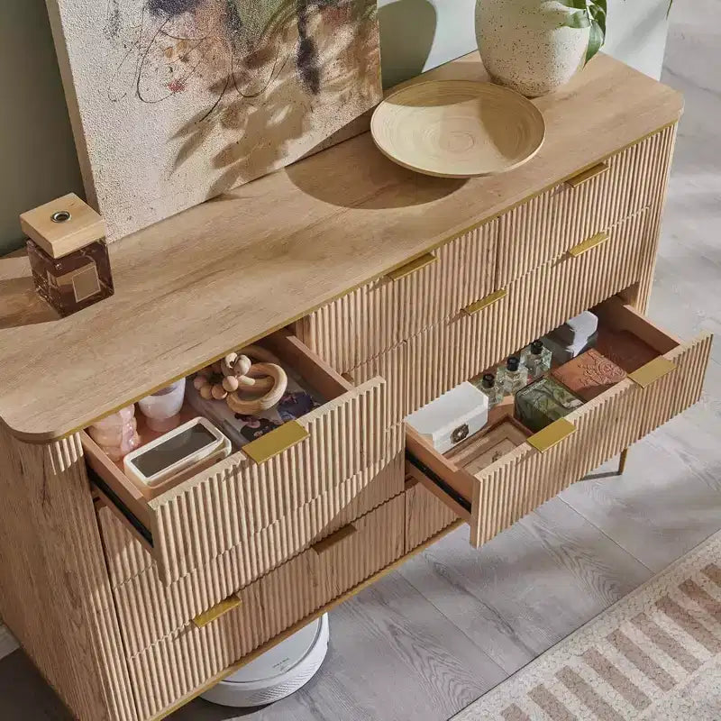 Commode à 9 tiroirs, chiffonnier en bois de 137 cm de large avec poignées métalliques, meuble TV et organiseur de rangement moderne pour chambre et salon