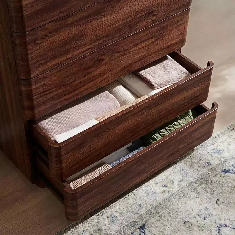 Commode à 5 tiroirs, commode en bois, commode moderne au design profilé courbé, armoire de rangement pour chambre à coucher ou salon