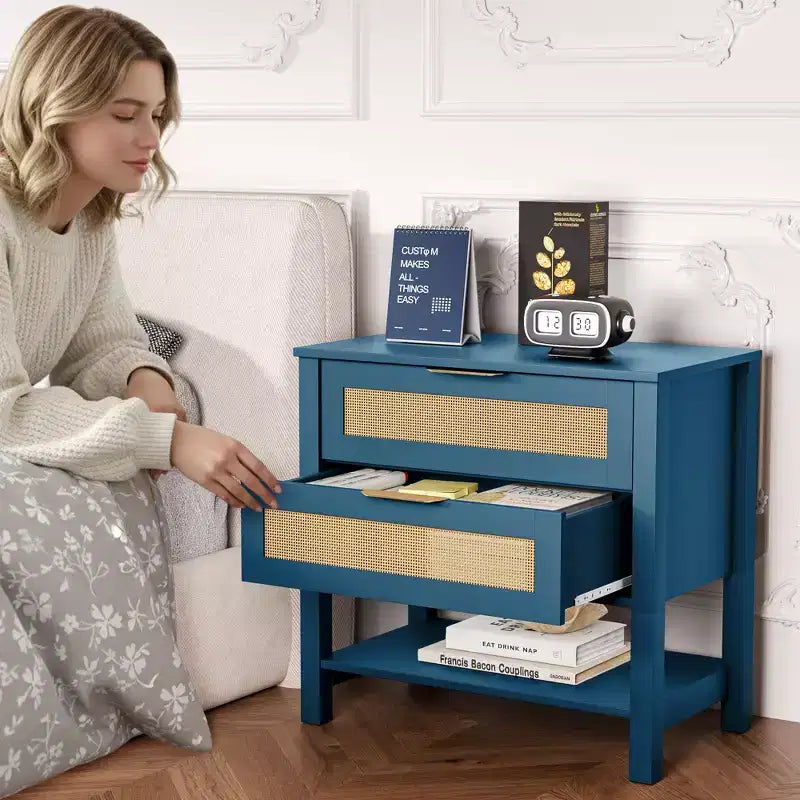 Table de chevet bohème en rotin avec 2 tiroirs pour chambre à coucher ou salon