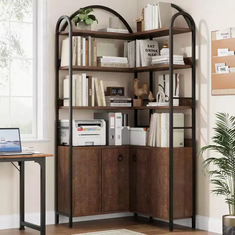 Bibliothèque d'angle à 6 niveaux de 188 cm de haut avec rangement, étagères en forme de L rustiques avec armoire et portes pour le salon et le bureau à domicile
