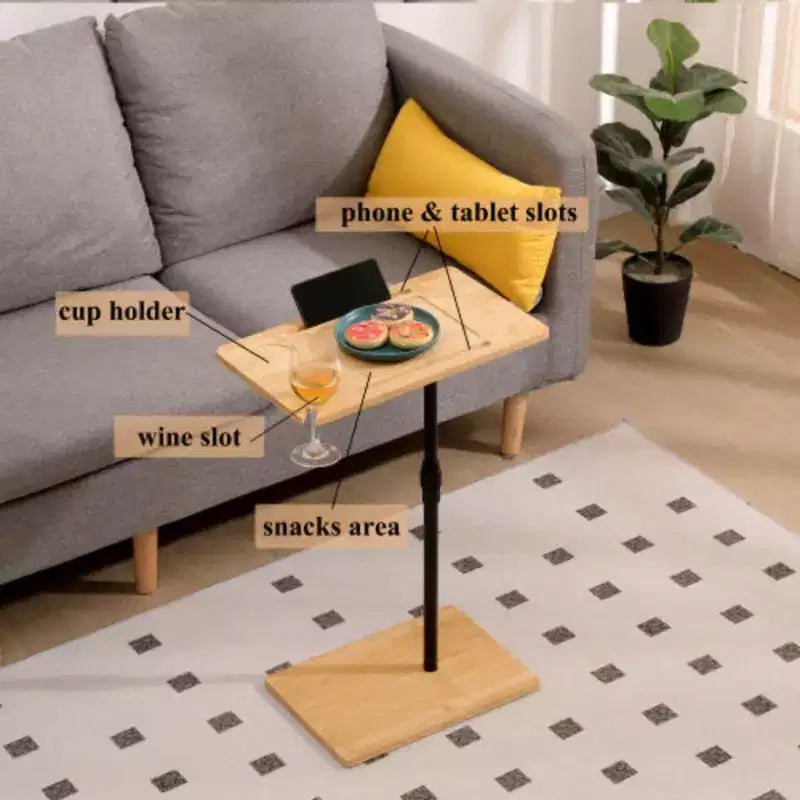 Table de plateau de canapé en bambou en forme de C, réglable en hauteur avec 2 niveaux et fentes, table d'appoint polyvalente pour canapé de salon et de chambre à coucher