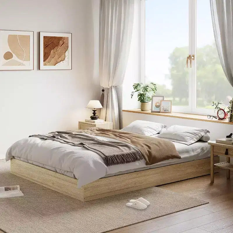 Lit plateforme SunnyFurn avec lattes en bois robustes, cadre de lit au sol, cadre de lit moderne au design minimaliste et peu encombrant, aucun sommier tapissier requis