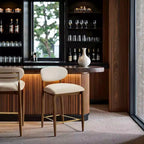 Tabouret de comptoir Riccio Meridian Furniture en noyer brun et tissu performant