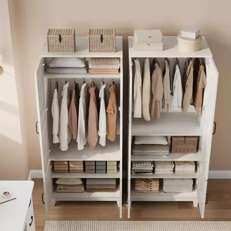 Armoire-penderie moderne en bois de 72 po – 4 portes, 18 tablettes ajustables et tringle de suspension – Meuble de rangement autoportant pour chambre à coucher