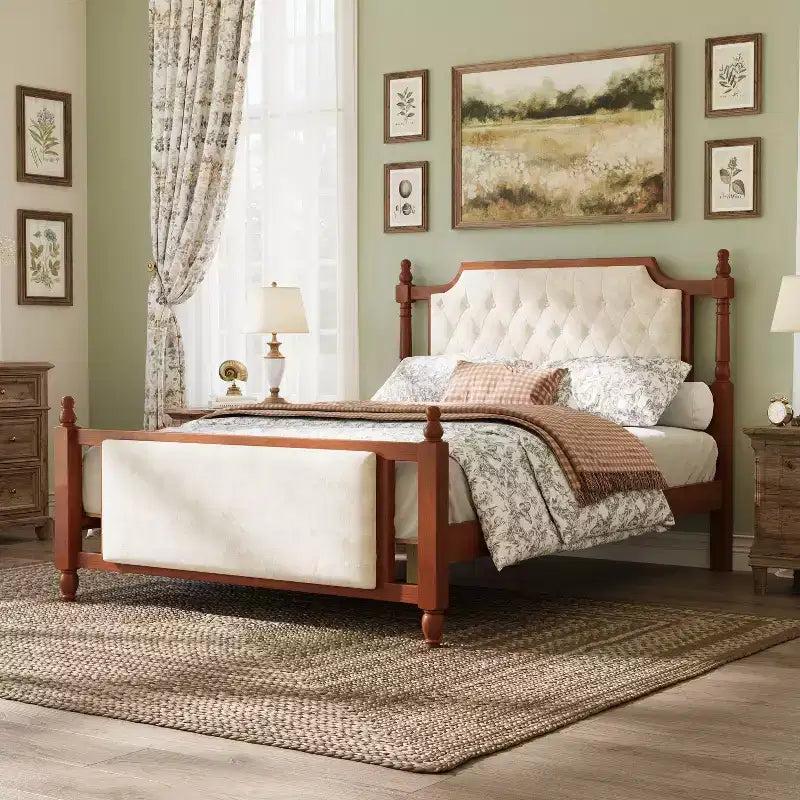 Lit plateforme moderne Christopher Knight Home Takashi en bois et velours avec tête de lit capitonnée
