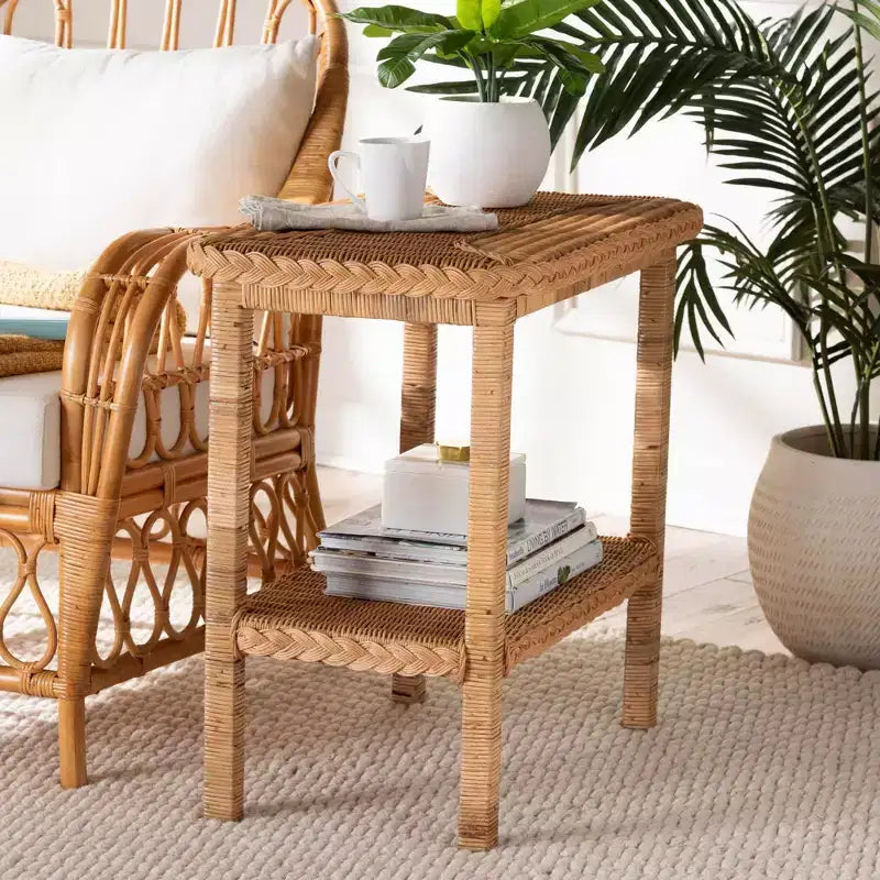 bali & pari Table d'appoint en rotin tressé Minahasa Miel clair
