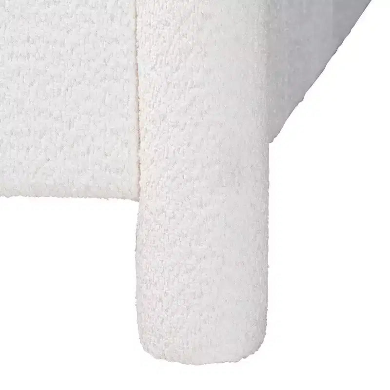 Lit plateforme King Size Baxton Studio Laria en tissu peluche blanc